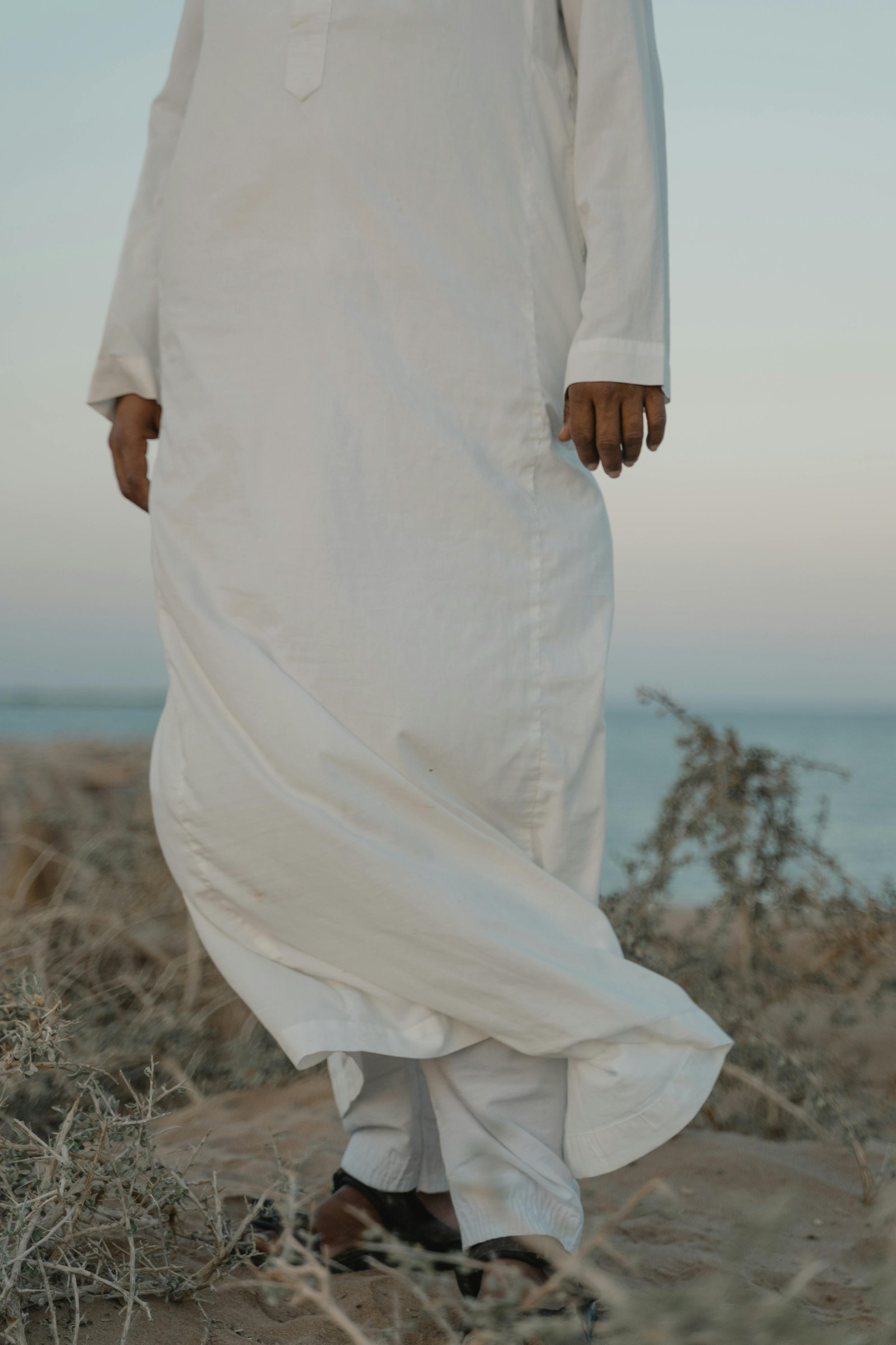 White Omani Dishdasha